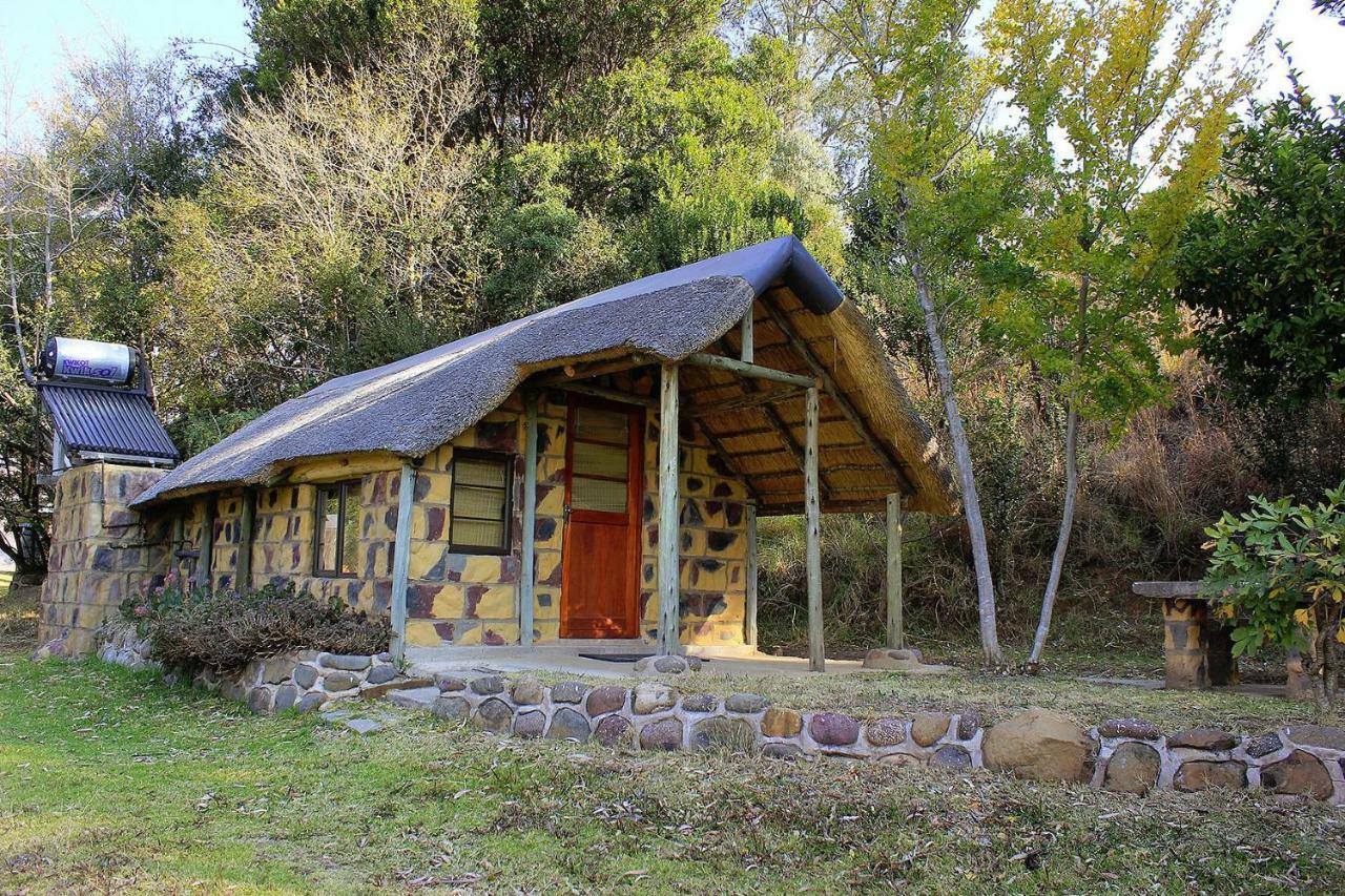 バーグビル Sungubala Eco Campヴィラ エクステリア 写真