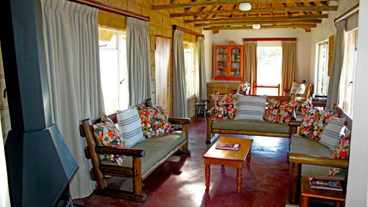 バーグビル Sungubala Eco Campヴィラ エクステリア 写真